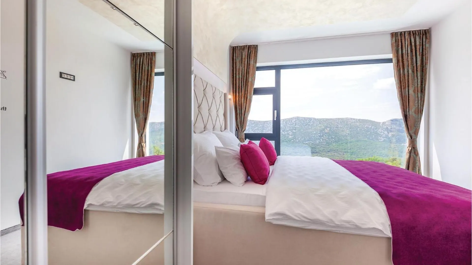 4 Bedroom Amazing Home In Kostelj Grižane