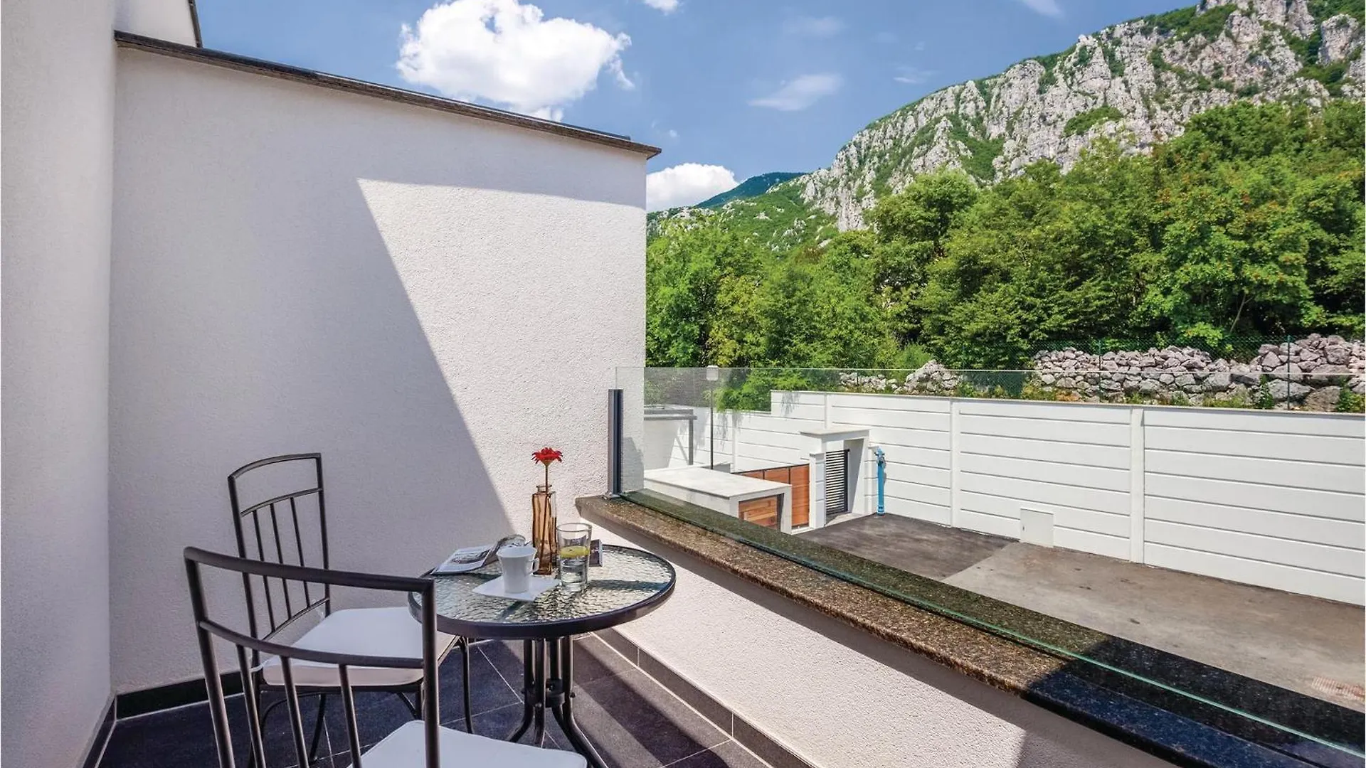 4 Bedroom Amazing Home In Kostelj Grizane-Belgrad Croatia
