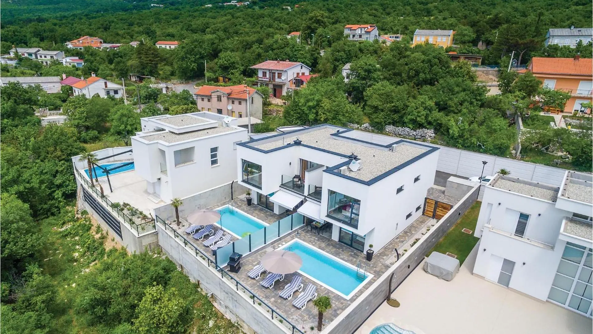 4 Bedroom Amazing Home In Kostelj Grizane-Belgrad 0*,  Croatia